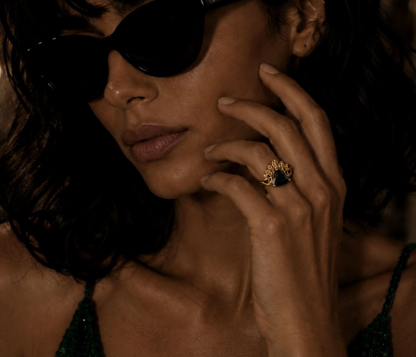 Bobbie wearing the Nocturne black onyx ring with its sculpted gold leaf crown